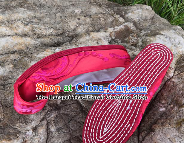 Handmade China Ethnic Folk Dance Shoes National Woman Rosy Satin Shoes Yunnan Wedding Embroidered Shoes