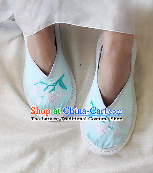 Chinese National Strong Cloth Shoes Handmade Embroidery Light Green Satin Shoes Woman Slippers