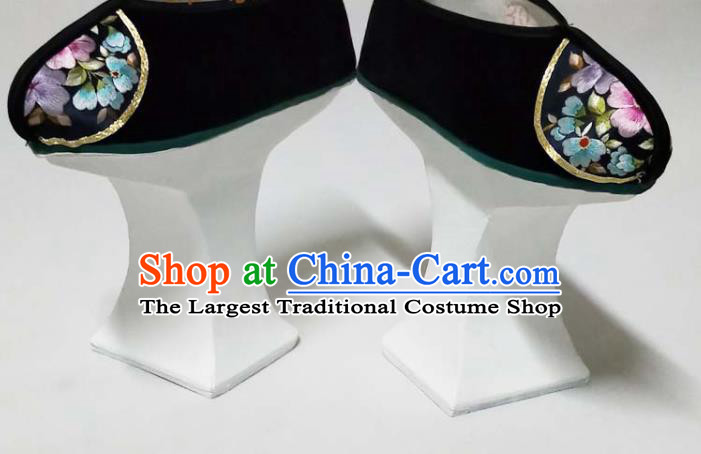 China Traditional Peking Opera Diva Shoes Beijing Opera Hua Tan Black Embroidered Shoes Qing Dynasty Court Shoes