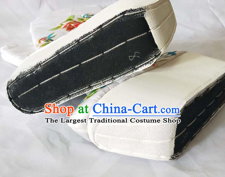 China Beijing Opera Embroidered Peony Shoes Sichuan Opera Female General White Satin Boots Traditional Peking Opera Shoes