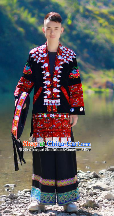 China Yi Nationality Male Dance Clothing Xiangxi Ethnic Stage Performance Suits Tujia Minority Wedding Costumes