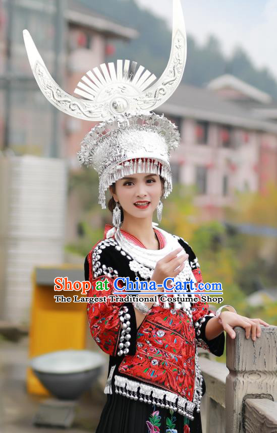 Chinese Hmong Nationality Woman Clothing Guizhou Festival Dance Garments Miao Minority Folk Dance Dress Ethnic Performance Outfits and Headwear