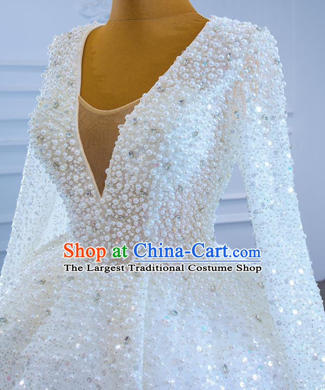 Custom Marriage Ceremony Formal Garment Bride Vintage Embroidery Pearls Full Dress Catwalks Costume Compere Stage Clothing Luxury White Trailing Wedding Dress