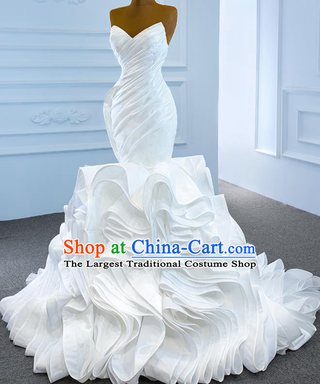 Custom Catwalks Princess Costume Ceremony Compere Clothing Luxury White Satin Wedding Dress Vintage Formal Garment Bride Flowers Fishtail Full Dress