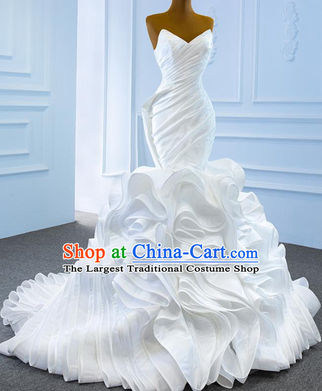 Custom Catwalks Princess Costume Ceremony Compere Clothing Luxury White Satin Wedding Dress Vintage Formal Garment Bride Flowers Fishtail Full Dress