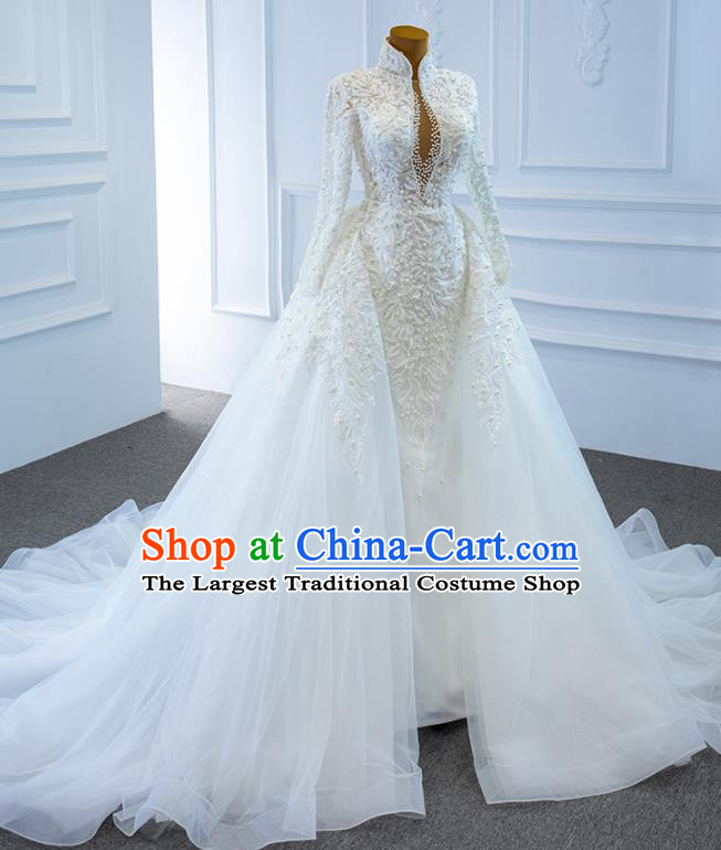 Custom Vintage Trailing Wedding Dress Luxury Formal Garment Bride Embroidery Pearls Full Dress Catwalks Princess Costume Ceremony Compere Clothing