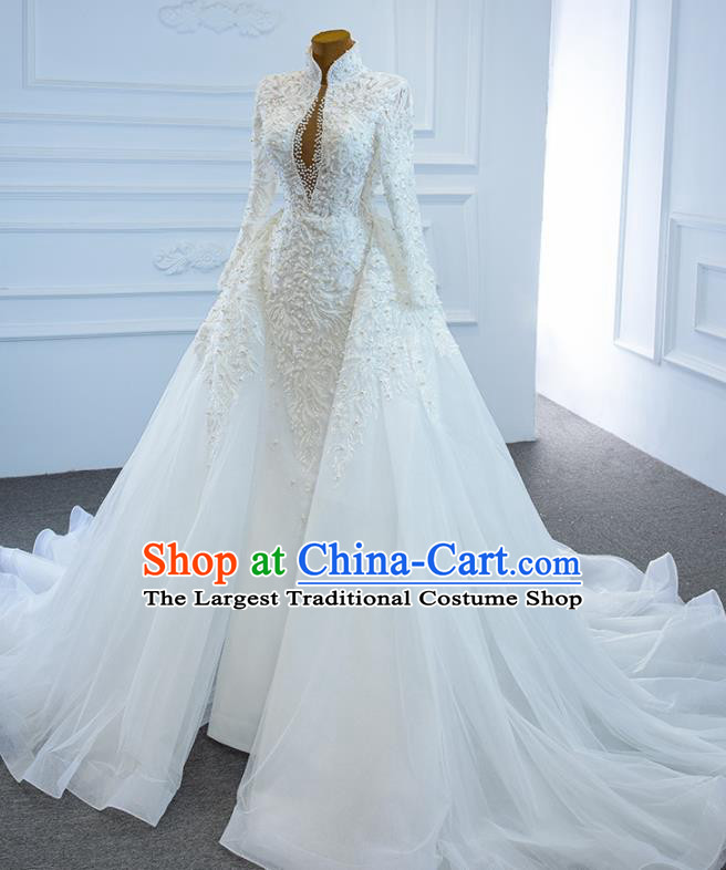 Custom Vintage Trailing Wedding Dress Luxury Formal Garment Bride Embroidery Pearls Full Dress Catwalks Princess Costume Ceremony Compere Clothing