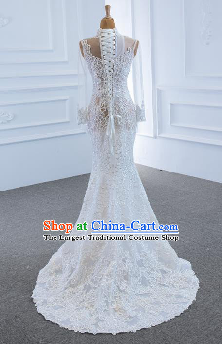 Custom Luxury Formal Garment Compere White Fishtail Full Dress Catwalks Princess Costume Marriage Bride Clothing Vintage Embroidery Lace Wedding Dress