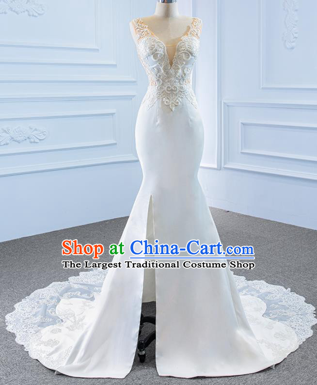 Custom Vintage Embroidery Wedding Dress Luxury Trailing Formal Garment Compere White Full Dress Catwalks Princess Costume Marriage Bride Clothing