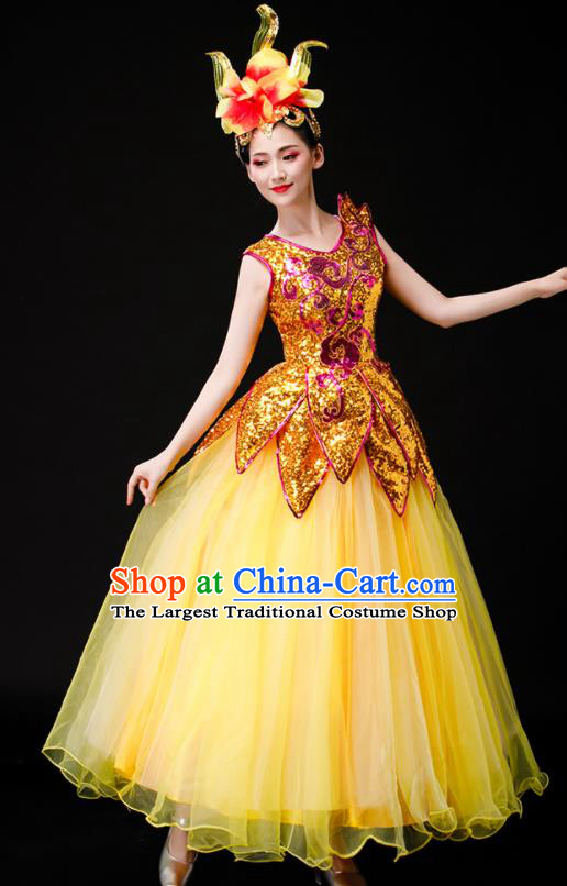 Professional China Modern Dance Clothing Spring Festival Gala Opening Dance Yellow Dress Stage Performance Costume Women Chorus Group Garments