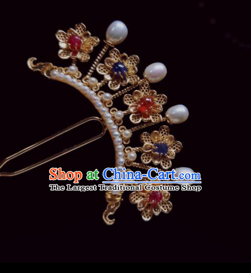 Chinese Handmade Tang Dynasty Queen Golden Plum Hair Stick Ancient Empress Gems Hairpin Traditional Hanfu Hair Accessories