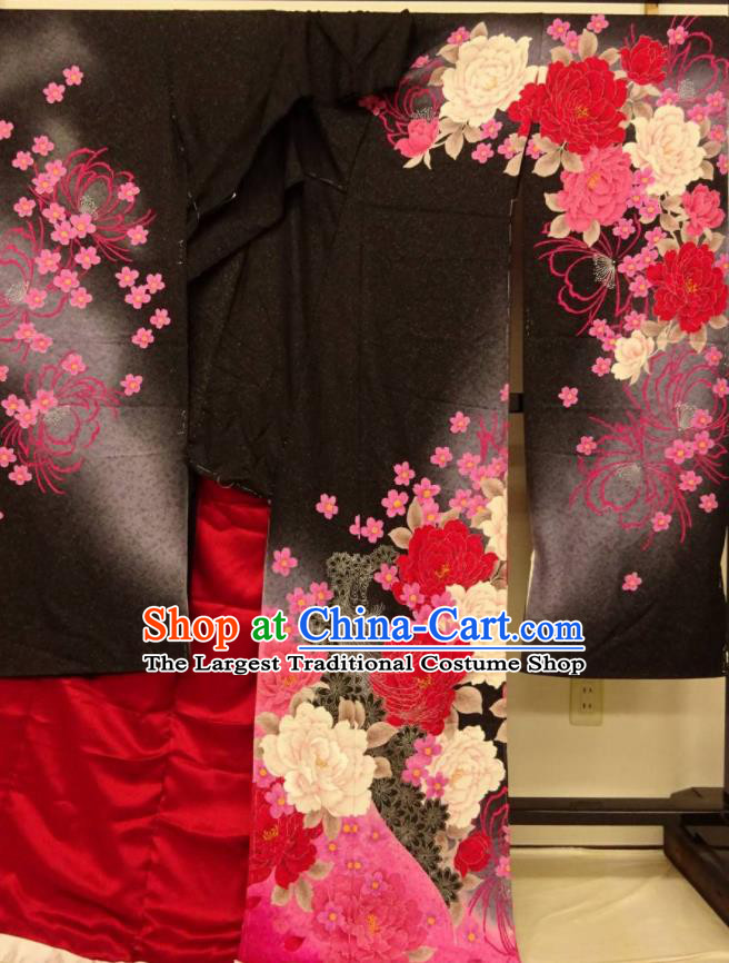 Japan Wedding Bride Garment Costume Traditional Black Yukata Dress Classical Peony Pattern Furisode Kimono Clothing