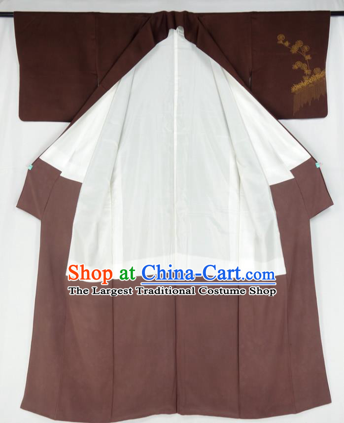 Japan Traditional Brown Yukata Dress Classical Chrysanthemum Pattern Tsukesage Kimono Clothing Court Woman Garment Costume