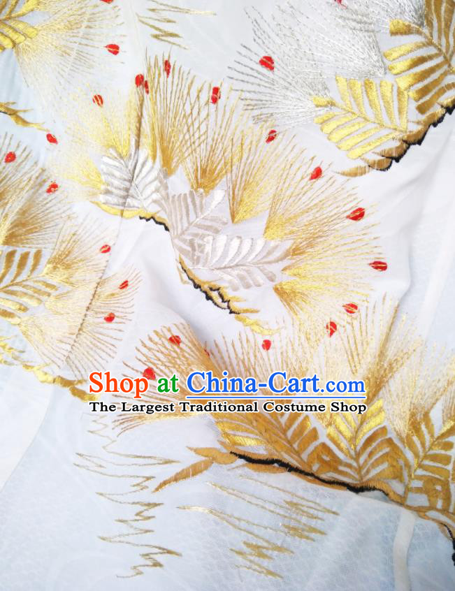 Japan Wedding Embroidered Garment Costume Traditional White Silk Yukata Dress Classical Pine Pattern Uchikake Kimono Clothing