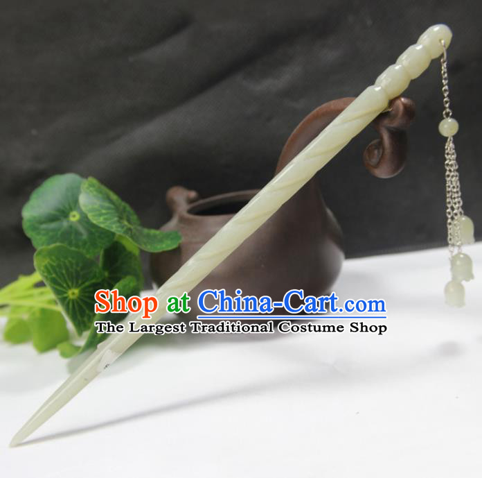 China Classical Tassel Headpiece Handmade Jade Carving Hairpin Traditional Cheongsam Hair Accessories Women Hair Stick