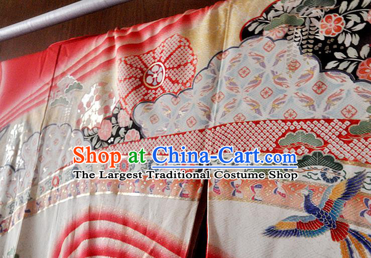 Japanese Classical Flowers Pattern Furisode Kimono Costume Young Woman Red Silk Yukata Dress Traditional Wedding Bride Clothing