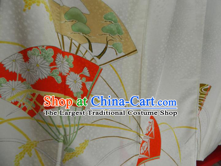 Japanese Young Woman White Silk Yukata Dress Classical Fans Pattern Tsukesage Kimono Clothing Traditional Festival Garment Costume