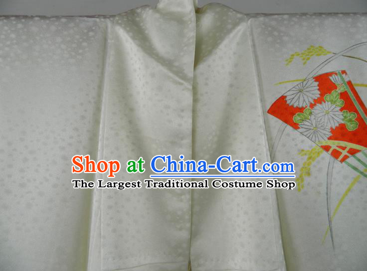 Japanese Young Woman White Silk Yukata Dress Classical Fans Pattern Tsukesage Kimono Clothing Traditional Festival Garment Costume