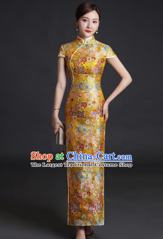 Chinese Classical Qipao Clothing Bride Golden Brocade Cheongsam Traditional Wedding Dress Compere Full Dress