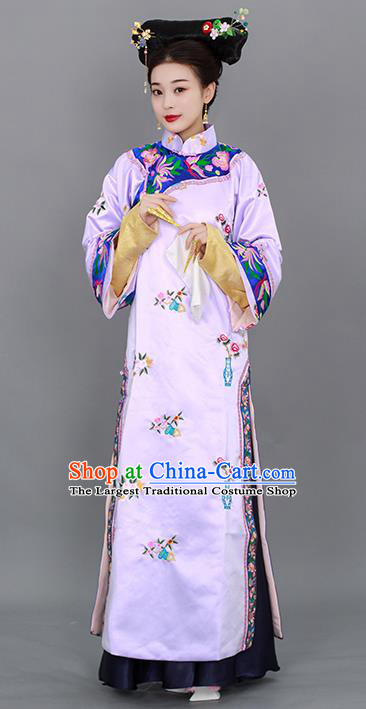 Chinese Qing Dynasty Manchu Woman Costume Ancient Imperial Consort Clothing Court Empress White Dress