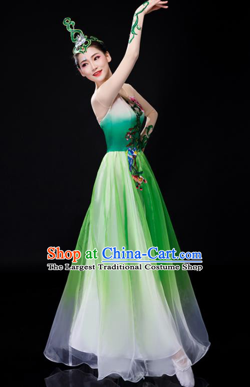 Chinese Modern Dance Green Dress Opening Dance Costume Spring Festival Gala Stage Performance Clothing