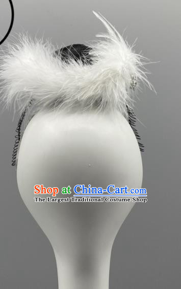 Chinese Stage Performance White Feather Hair Comb Folk Dance Hairpiece Yangko Dance Headwear Women Group Dance Hair Jewelry