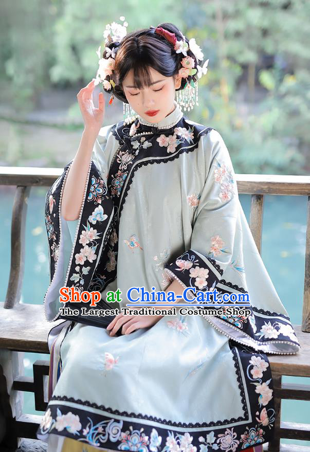 China Ancient Noble Lady Clothing Qing Dynasty Man Nationality Woman Historical Costumes Green Blouse and Skirt Complete Set