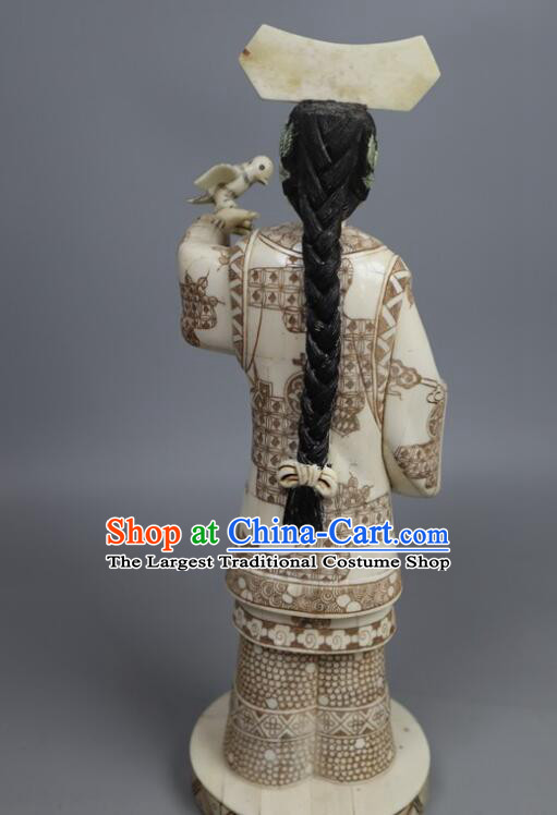 Chinese Qing Dynasty Palace Lady Statue Handmade Ox Bone Handicraft Sculpture