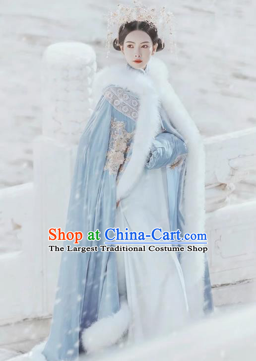 China Qing Dynasty Imperial Concubine Costume Traditional Manchu Woman Blue Cloak Ancient Court Empress Clothing