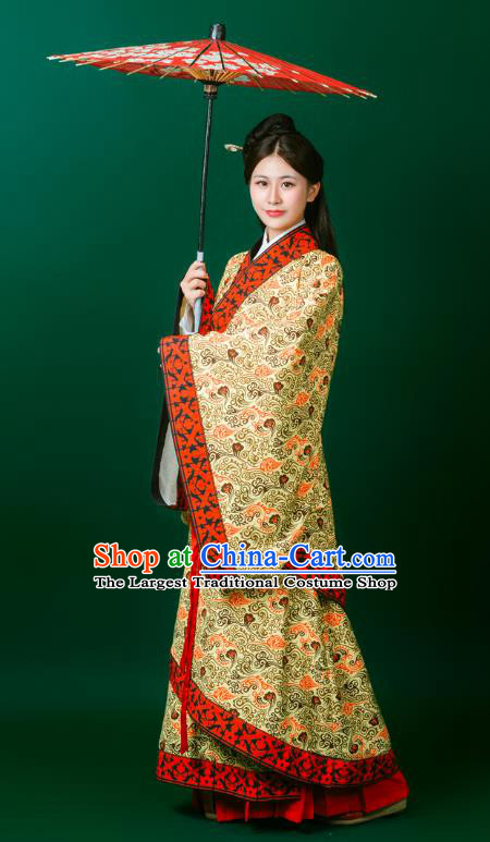 China Ancient Noble Woman Clothing Traditional Hanfu Quju Curving Front Robe Han Dynasty Woman Costume