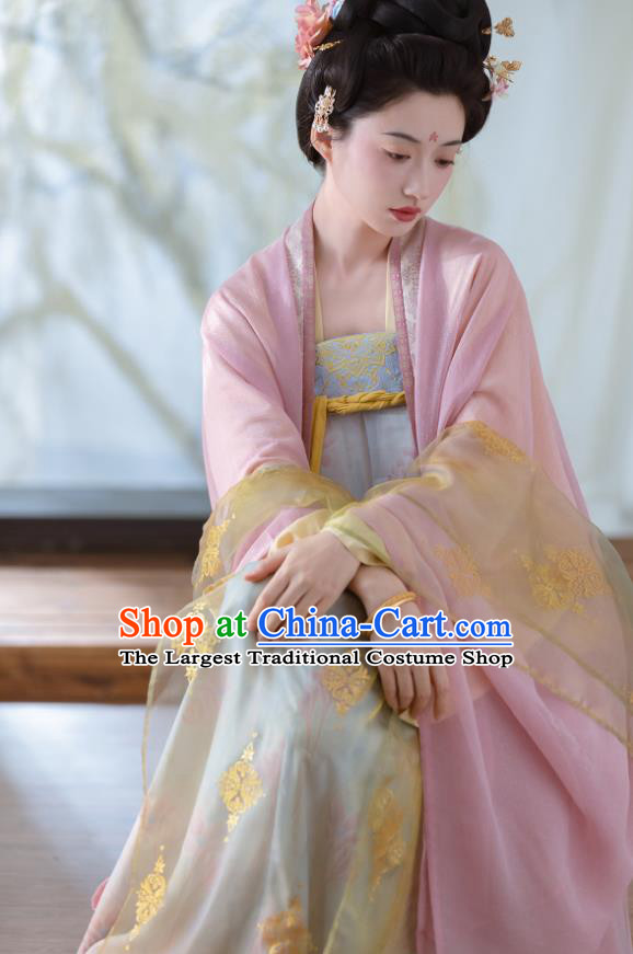 China Late Tang Dynasty Royal Empress Costumes Traditional Hanfu Pink Cape and Blue Dress Ancient Court Woman Clothing