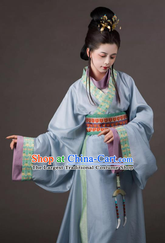 China Traditional Hanfu Blue Dress Eastern Han Dynasty Young Woman Xiao Qiao Clothing Ancient Imperial Consort Replica Costumes