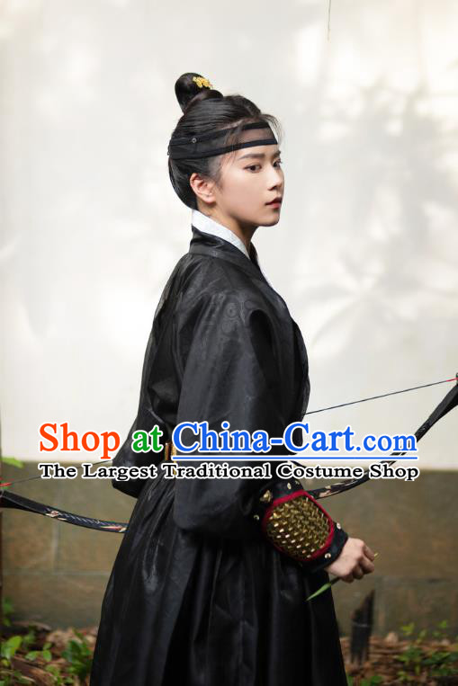Chinese Hanfu Yisan Black Gown Ming Dynasty Swordsman Clothing Ancient Young Knight Costume
