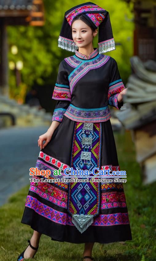 March Three Zhuang Traditional Costume Adult Guangxi Minority Costume Female Festival Performance Dance Costume