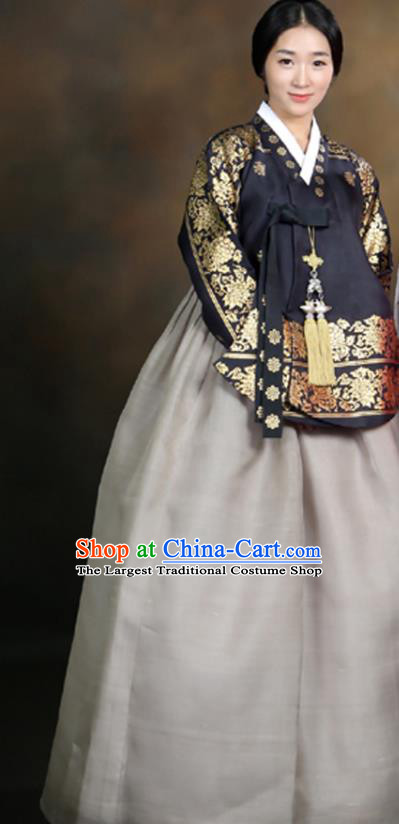 Traditional Korean Costume Ancient Bride Clothing Handmade Court Hanbok Black Top and Grey Dress Complete Set