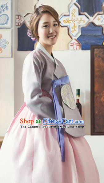 Handmade Court Hanbok Grey Top and Pink Dress Traditional Couple Costumes Korean Ancient Bride Clothing Complete Set