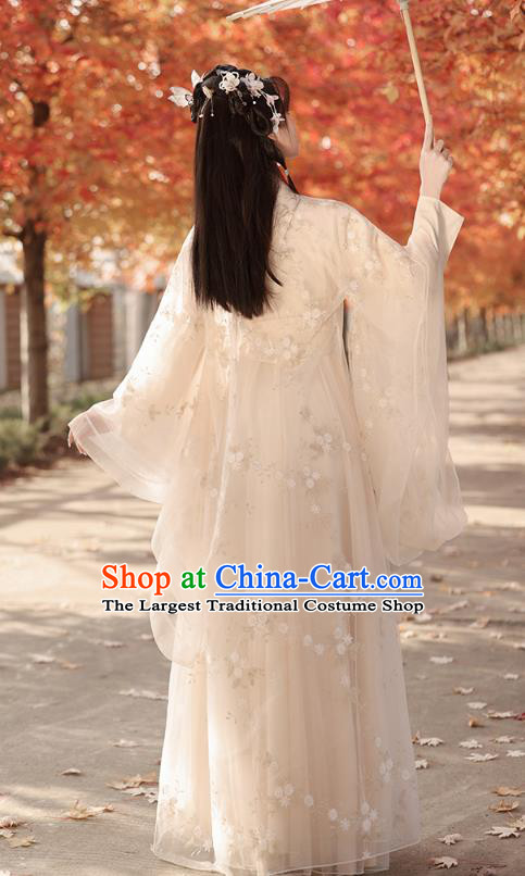 China Ancient Palace Princess Clothing Traditional Champagne Hanfu Dress Jin Dynasty Young Woman Costumes