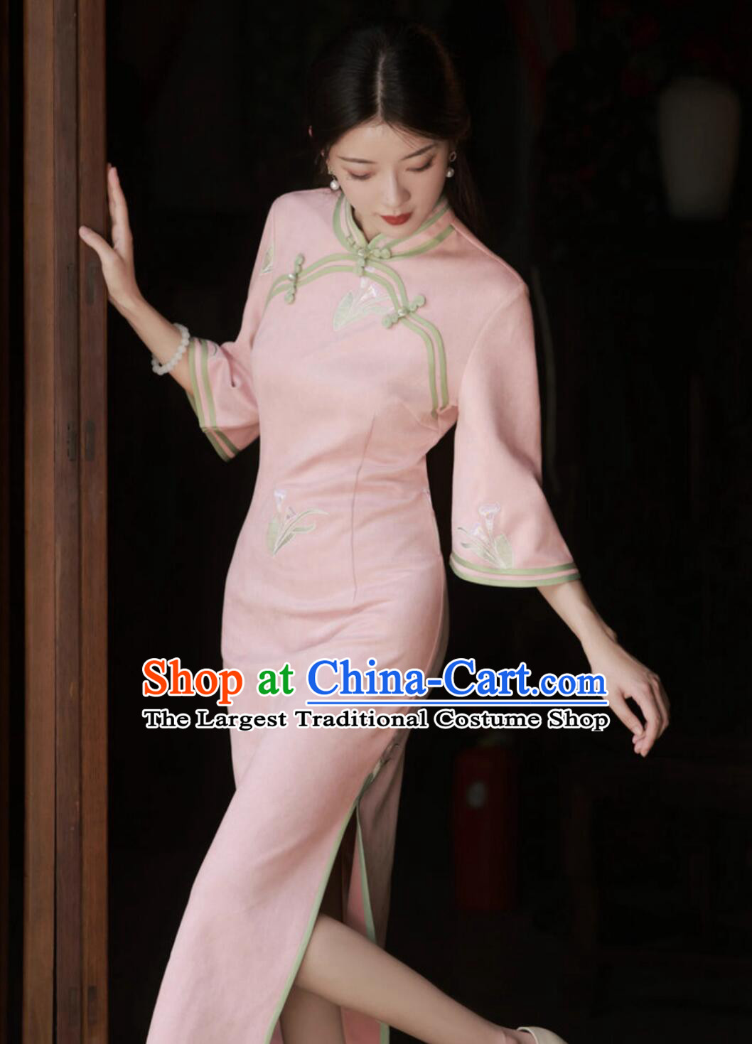 Traditional Chinese Clothing China Embroidered Qipao Dress Classical Pink Cheongsam