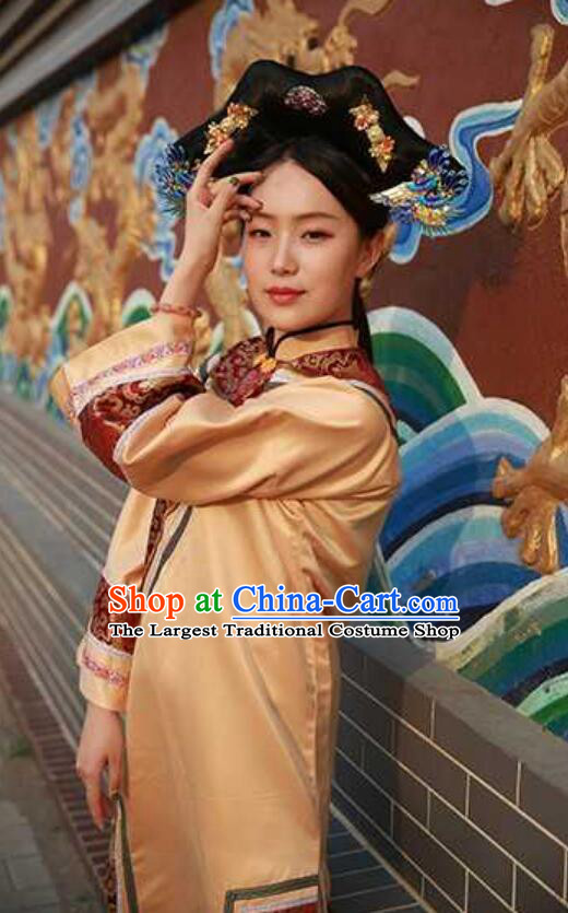 China Palace Lady Golden Dress Chinese Qing Dynasty Empress Costume Ancient China Princess Clothing