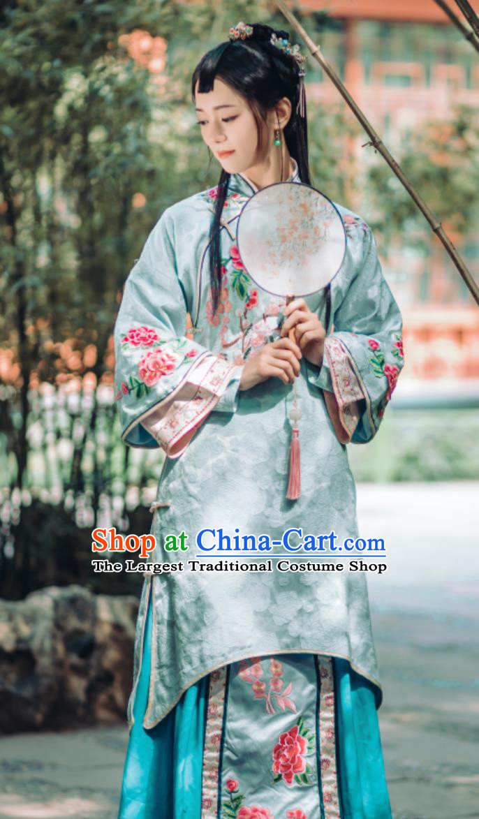 Chinese Traditional Light Green Dress Ancient China Noble Lady Costume Late Qing Dynasty Woman Clothing