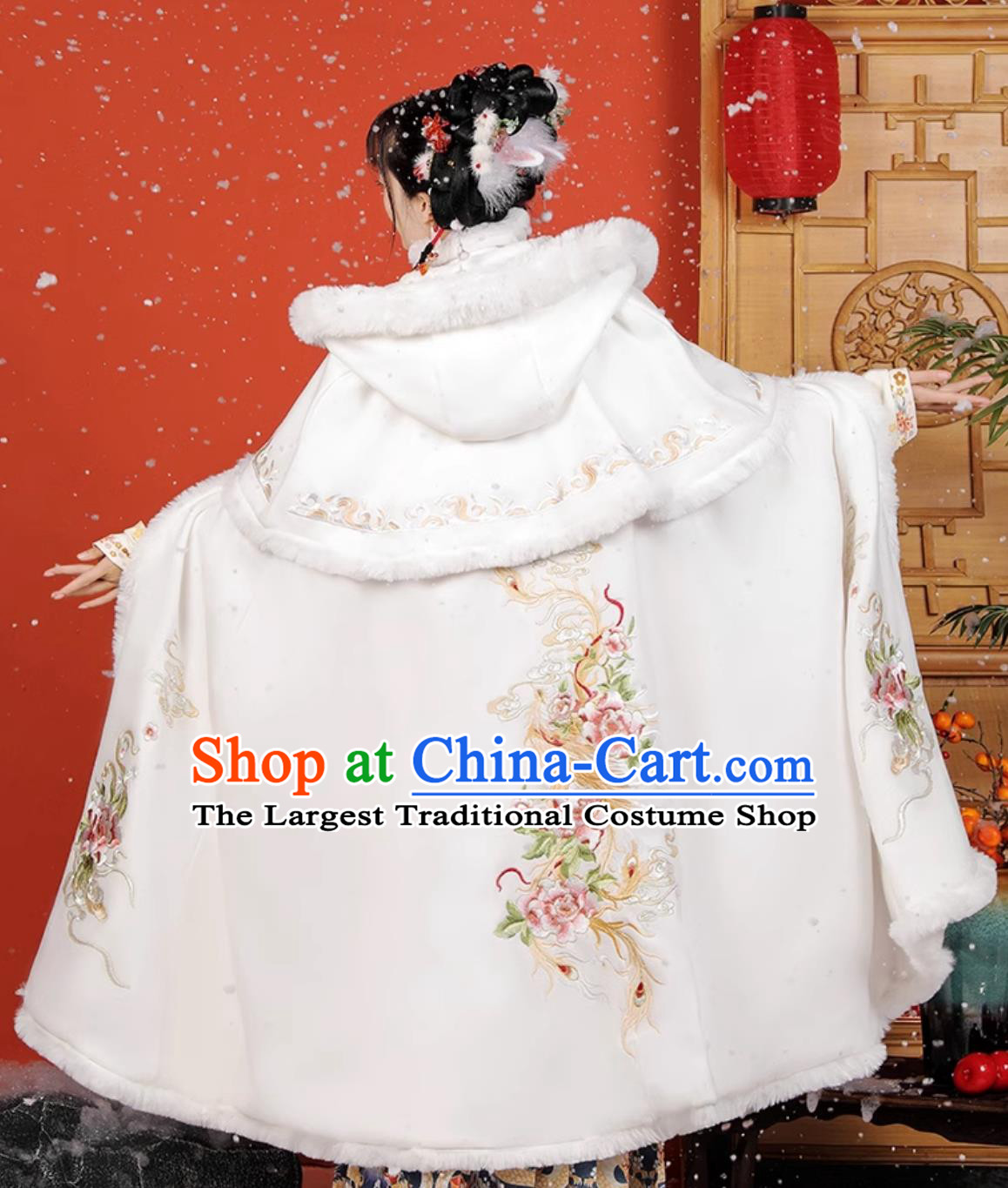 Ancient China Noble Lady Costume Traditional Chinese Hanfu Cape Embroidered Clothing Ming Dynasty Princess White Cloak