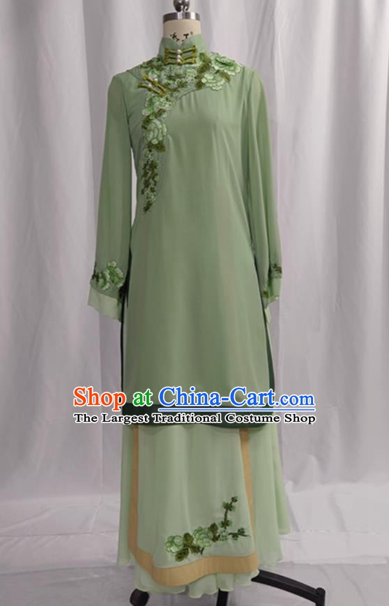Chinese Women Group Dance Green Dress Qing Dynasty Fan Dance Clothing Taoli Cup Classical Dance Costume