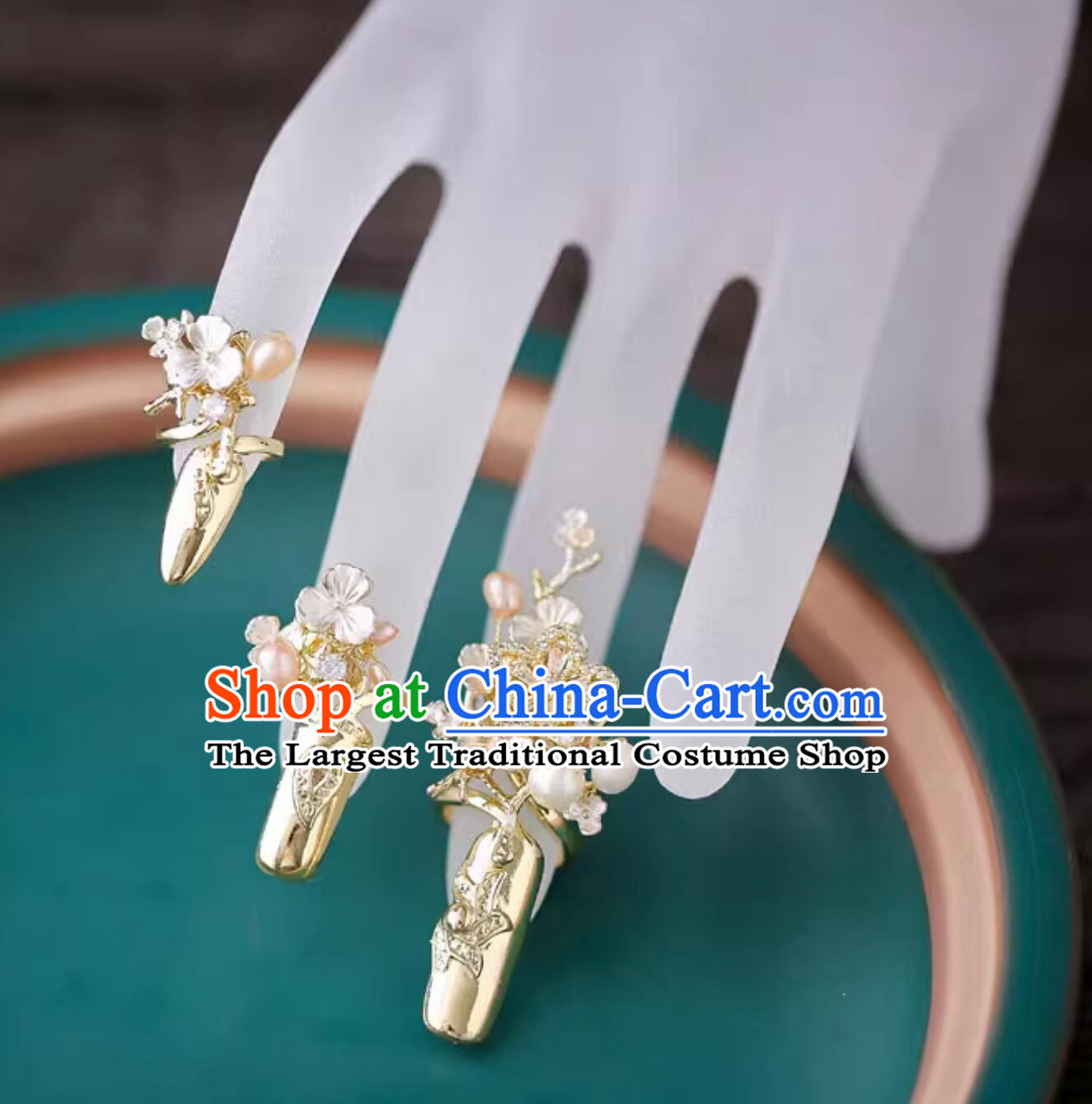 Handmade Wedding Fingernail Accessories Traditional Chinese Golden Nail Wraps for Women