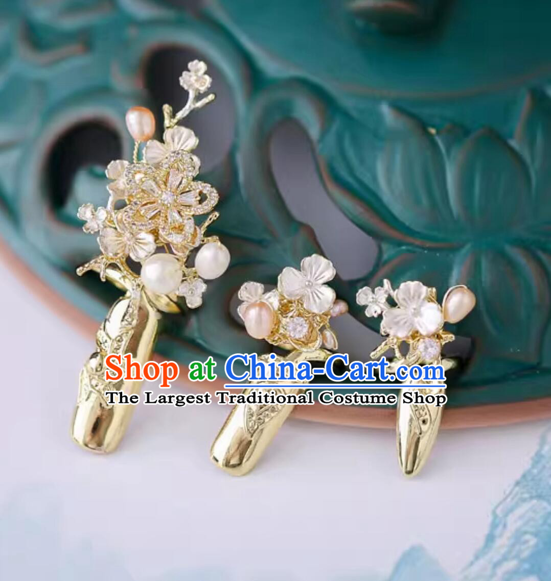 Handmade Wedding Fingernail Accessories Traditional Chinese Golden Nail Wraps for Women
