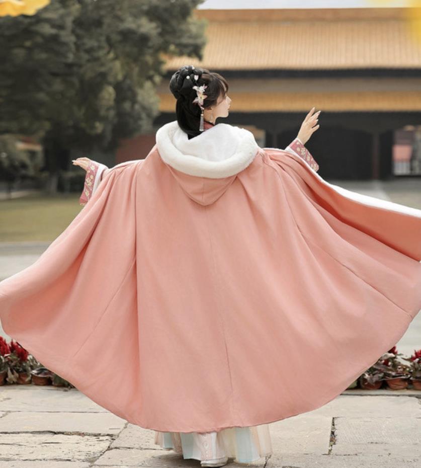 Ancient China Princess Costume Chinese Traditional Hanfu Pink Long Cloak