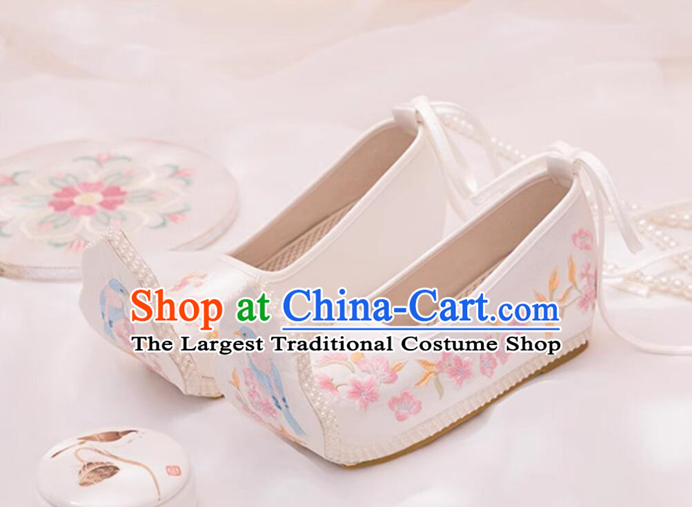China Embroidered Flower Bird Shoes Ancient Princess Shoes Han Dynasty Women Shoes Traditional White Hanfu Shoes