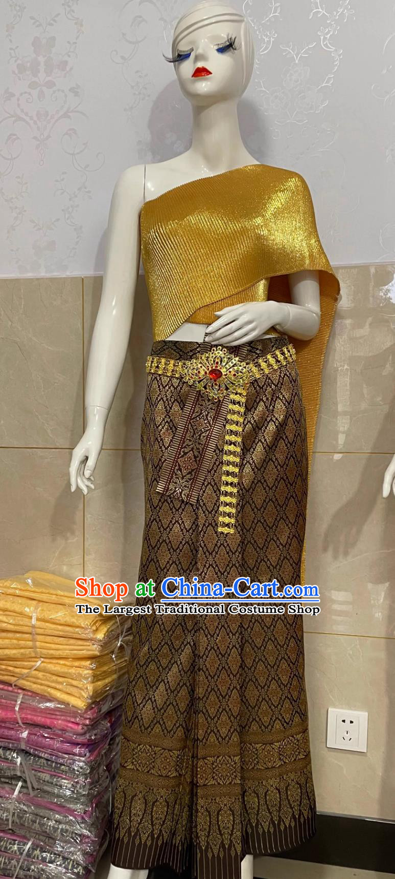 Thailand Traditional Golden Top and Brown Skirt China Dai Ethnic Dress Xishuangbanna Festival Clothing