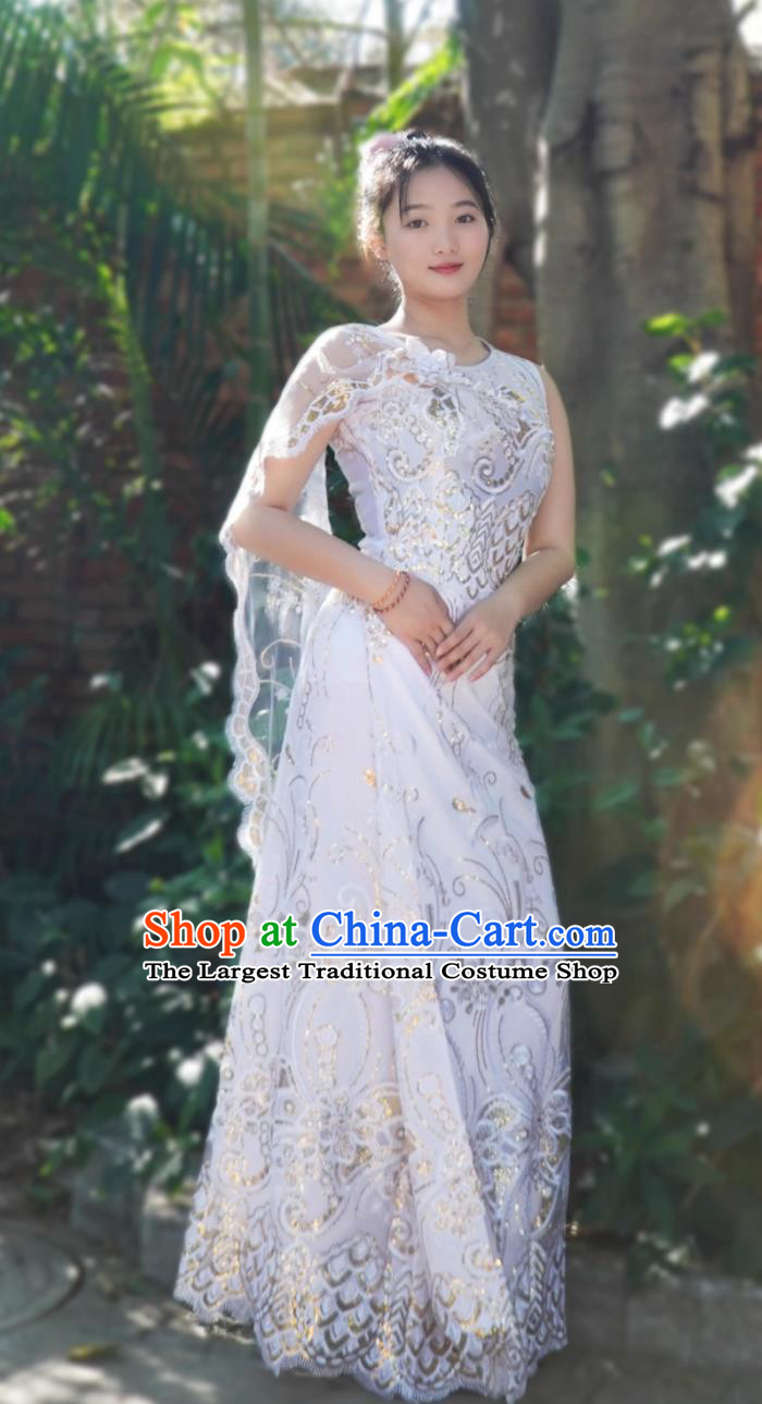 China Xishuangbanna Folk Dance Costume Dai Ethnic Woman Clothing Thailand Water Splashing Festival Dance White Top And Long Skirt