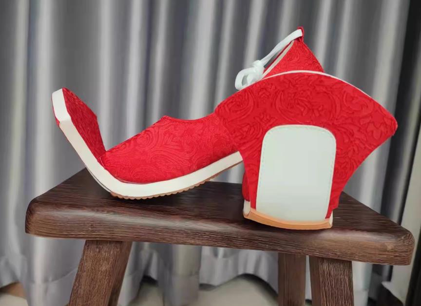 Handmade China Jin Dynasty Woman Shoes Traditional Hanfu Show Shoes Ancient Chinese Princess Red Shoes