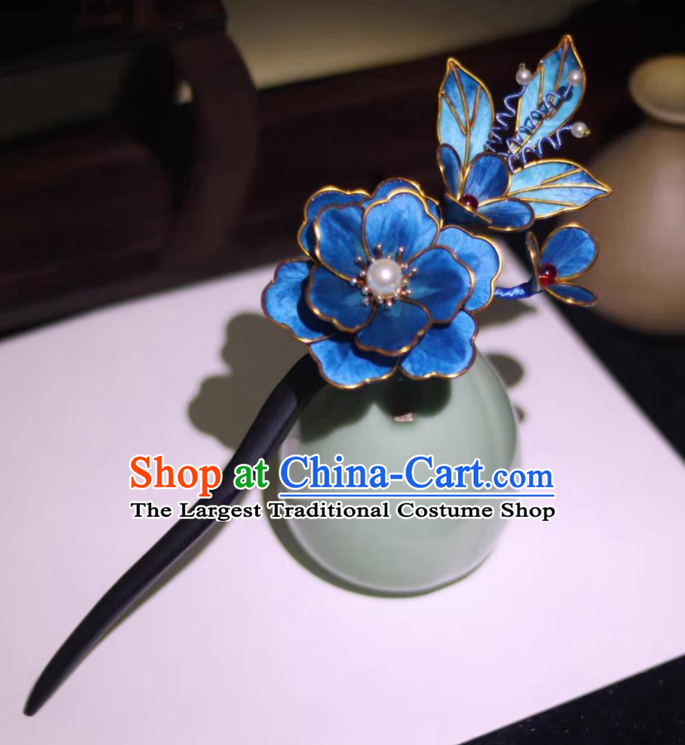 China Classical Ebony Hairpin Traditional Intangible Heritage Artwork Handmade Hanfu Hair Jewelry Chinese Cheongsam Blue Silk Hair Clip